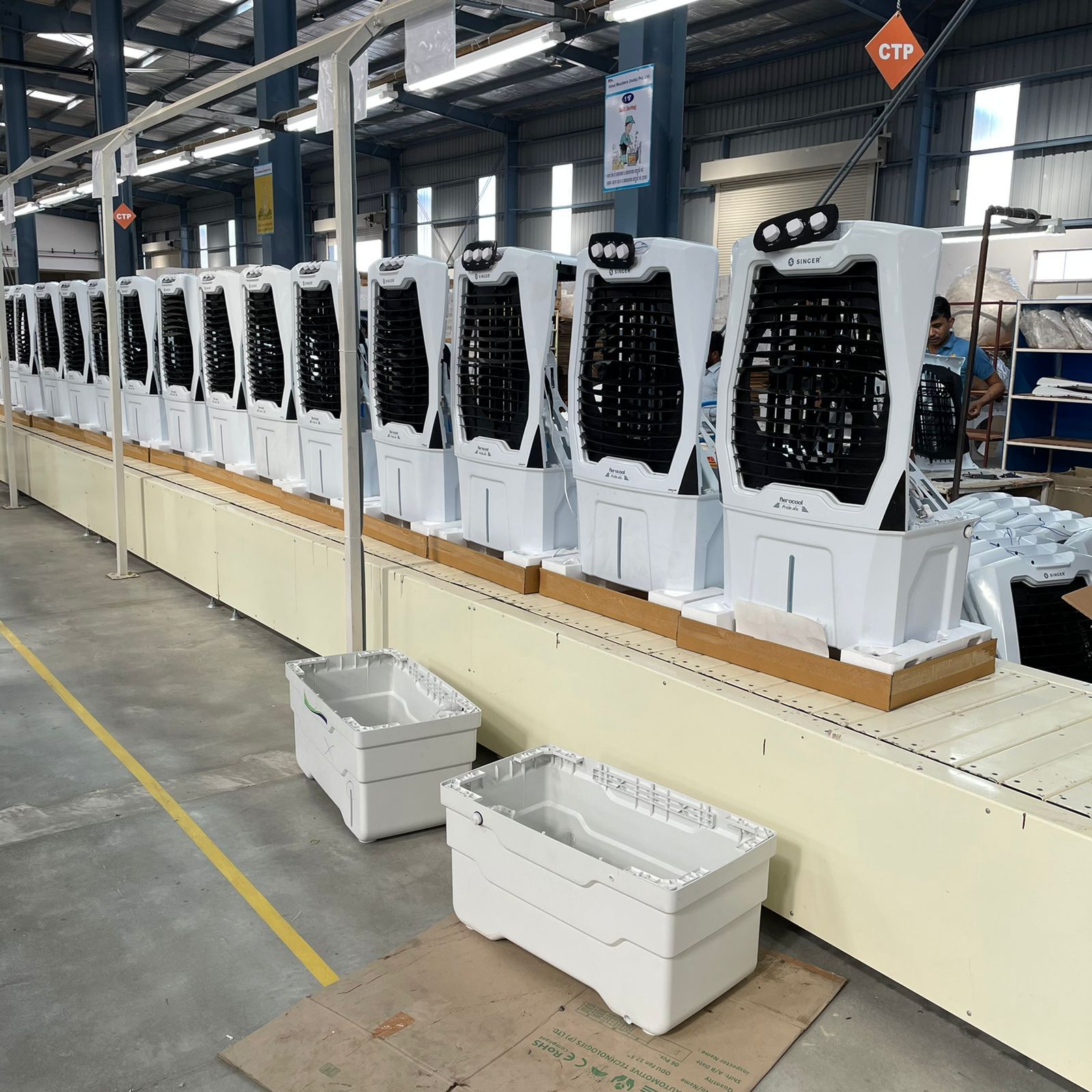 Assembly Line Slat Conveyor