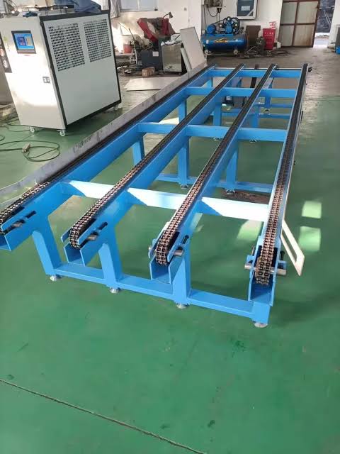 Chain Conveyor System