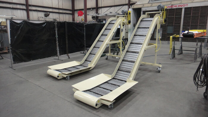 Hinge  and Chip and Scraper Conveyor